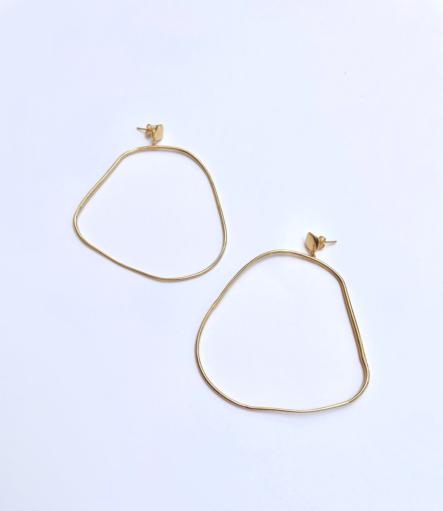 Gaia Hoops